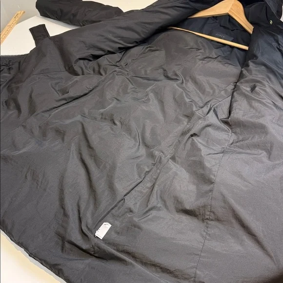 J. Crew Down-filled Black Hooded Puffer Coat Size XXS - Picture 6 of 8